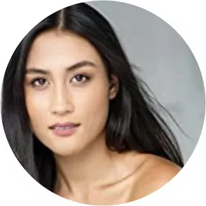 Brynn Godenir - Actress