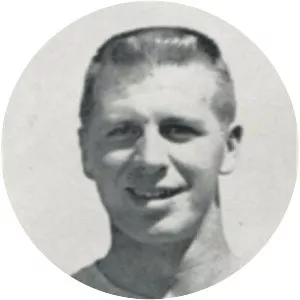 Bucky Curtis - American football player