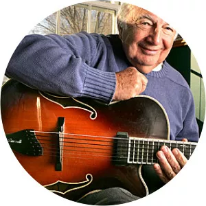 Bucky Pizzarelli