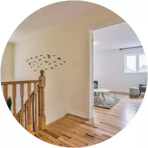 Bud Leggett Crescent - 