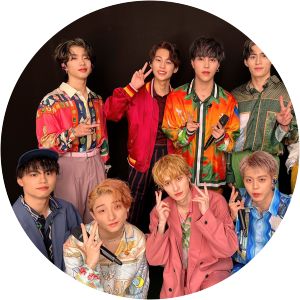 BUDDiiS - Musical group