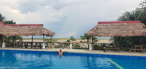 Bufeo Colorado Amazonas - Restaurant