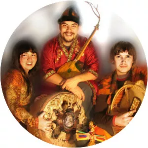 Bugotak - Musical group