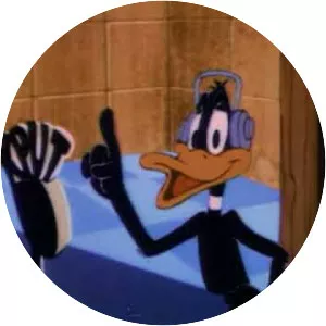 Bugs vs. Daffy: Battle of the Music Video . . .