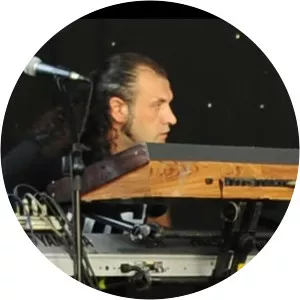 Bülent Güven Musician