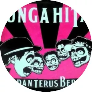 Bunga Hitam - Musical group