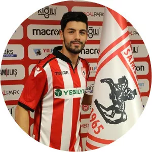 Bünyamin Cesur Karataş - Football player