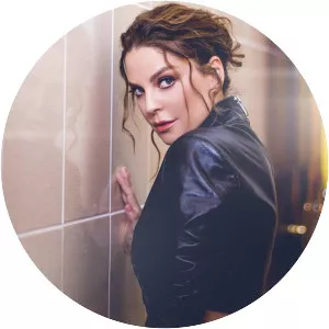 Burcu Sapmaz - Musical artist