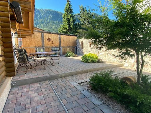 Burg Chalet - Lodging in Ehenbichl, Austria