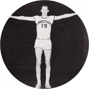 Burr Carlson - Basketball player