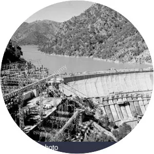 Burrinjuck Dam