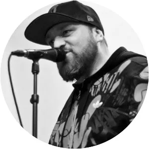 Busa Pista - Musical artist