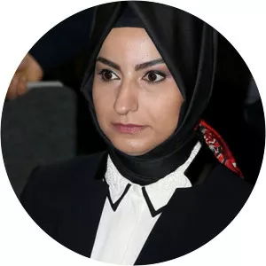 Büşra Köylübay photograph