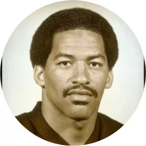 Butch Woolfolk - American football player