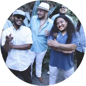 Buyepongo - Musical group