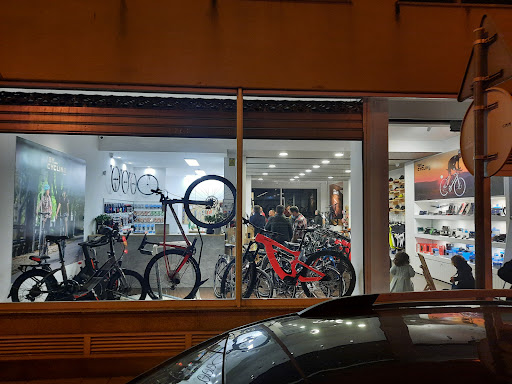 By Cycling | Matosinhos - Bike shop in Matosinhos, Portugal