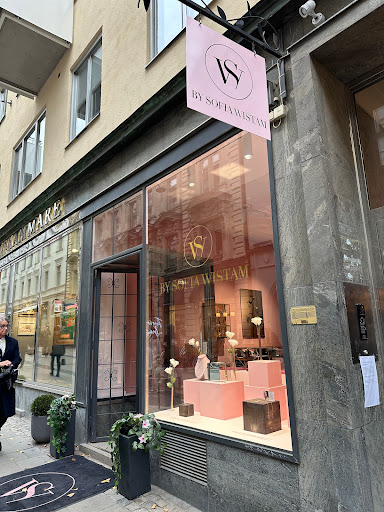 By Sofia Wistam - Nybrogatan 20