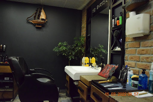 BYBARBER SALOON mahsum altin