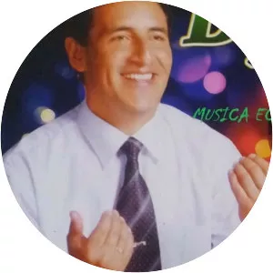 Byron Solís - Musical artist