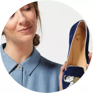 C. Wonder - Fashion & Accessories