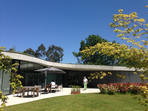 CAEaCLAVELES_Hotel - 4-star hotel