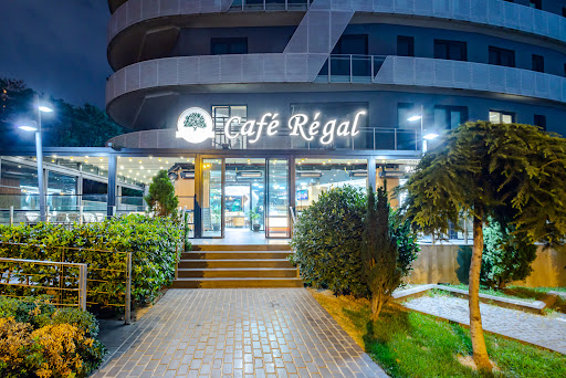 Cafe Regal