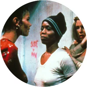 Caged Heat - 1974 ‧ Drama/Crime ‧ 1h 24m