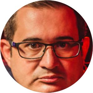 Caio Cobra photograph