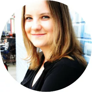 Caitlin Maling - Author