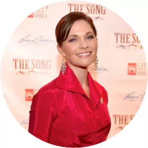 Caitlin Nicol-Thomas