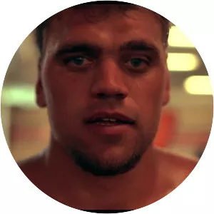 Cal Bloom - American football tight end