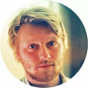 Cal Robertson - American actor