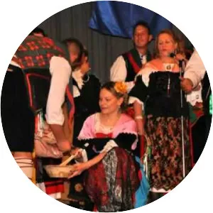 Calabruzi - Musical group