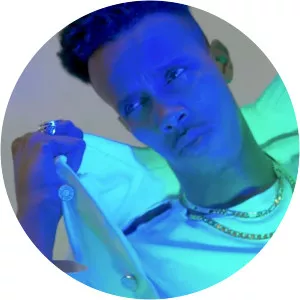 Cali Zaki - Musical artist