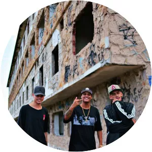 Calibre 2. 1 - Musical artist