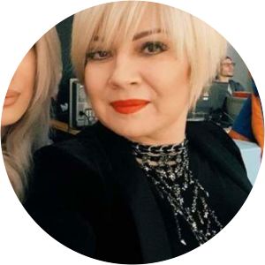 Calina Roman photograph