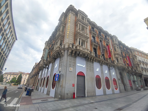 Calle Maestro Victoria, 9 Garage