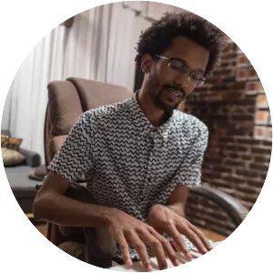 Cam O'bi - Musical artist