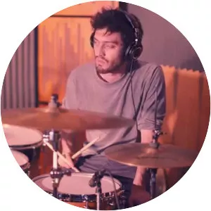 Cameron James Laing - Musical group