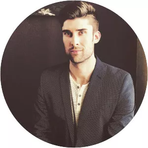 Cameron Larson - Film actor