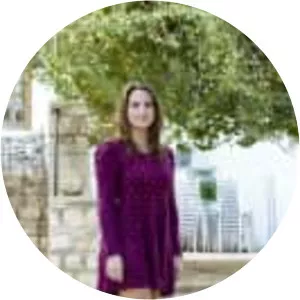 Camila Viyuela - Samuel Viyuela's sister