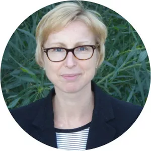 Camilla Adelle - Author