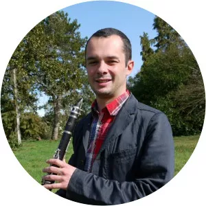 Camille Humeau - Musician ‧ Juliette Binoche's brother