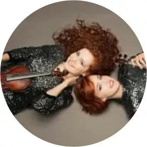 Camille & Julie Berthollet