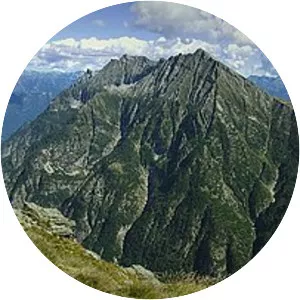 Camoscellahorn - Mountain in Switzerland