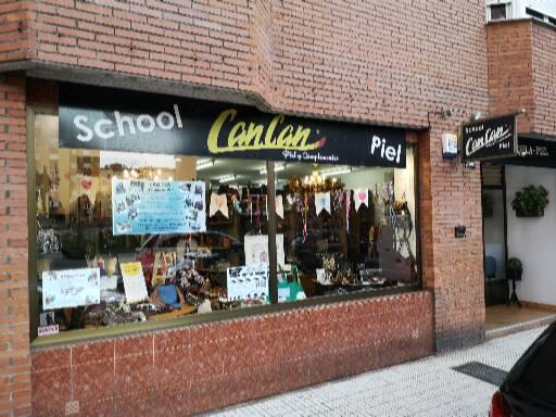 Can Can Piel - Handicraft in Gijon, Spain