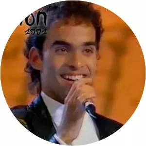 Can Uğurluer - Singer