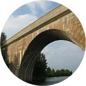 Canal Lake Concrete Arch Bridge
