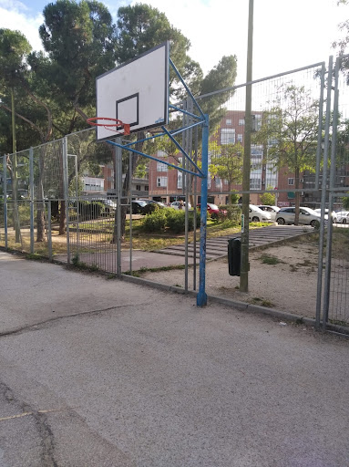 Cancha polideportiva Lucero