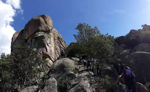 Cancho amarillo - Hiking area in Spain